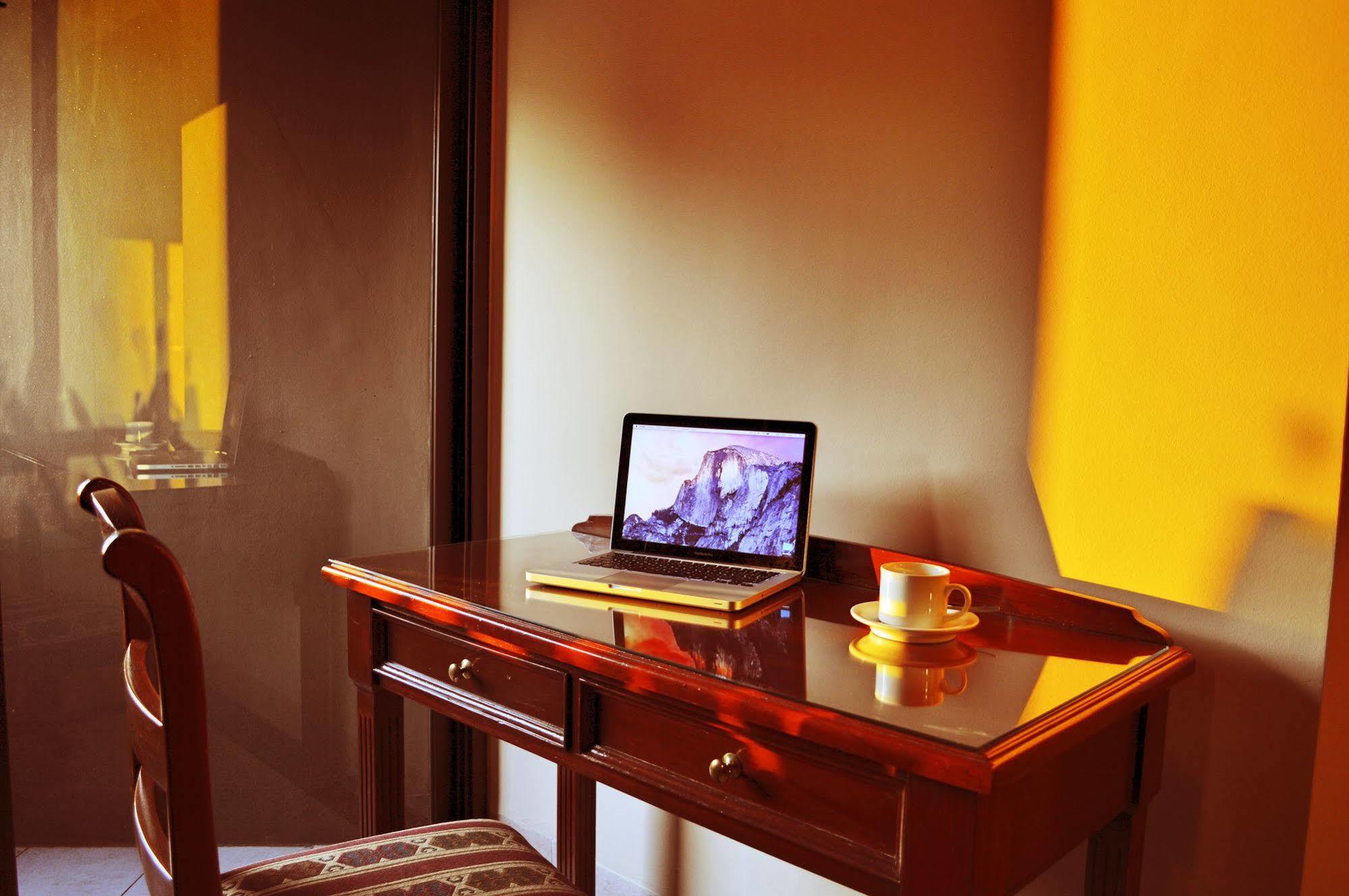 Aspen Hotel & Apart Asuncion Exterior foto